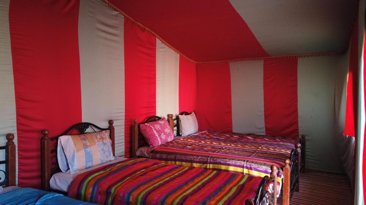 Camp Sahara Dunes Hotel M'Hamid Exterior foto