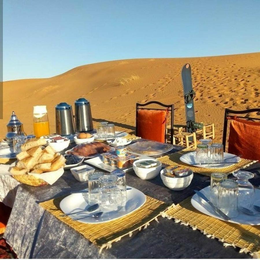 Camp Sahara Dunes Hotel M'Hamid Exterior foto