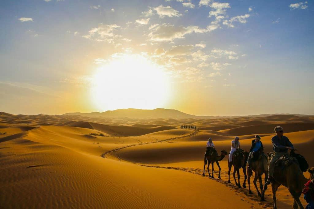 Camp Sahara Dunes Hotel M'Hamid Exterior foto